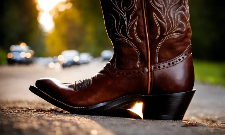 Are Cowboy Boots Good For Motorcycle Riding?