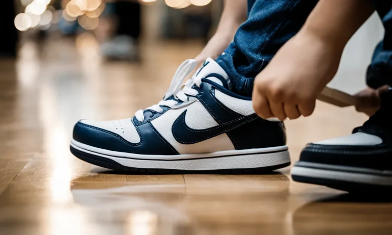 What Is The Average Shoe Size For A 13 Year Old Boy?